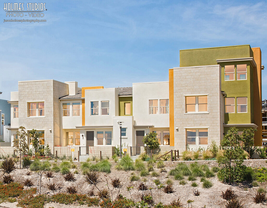 Exterior architectural photograph by Holmes Studios (21 of 32)