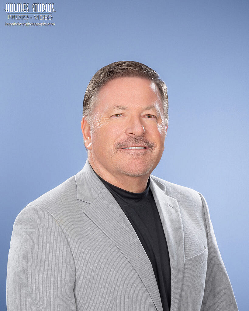 Corporate head shot by Holmes Studios (2 of 15)