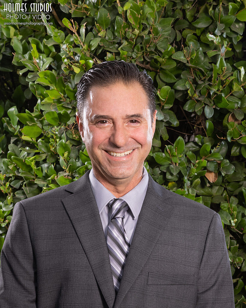 Corporate head shot by Holmes Studios (4 of 15)