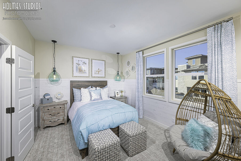 Interior photograph by Holmes Studios (19 of 35)